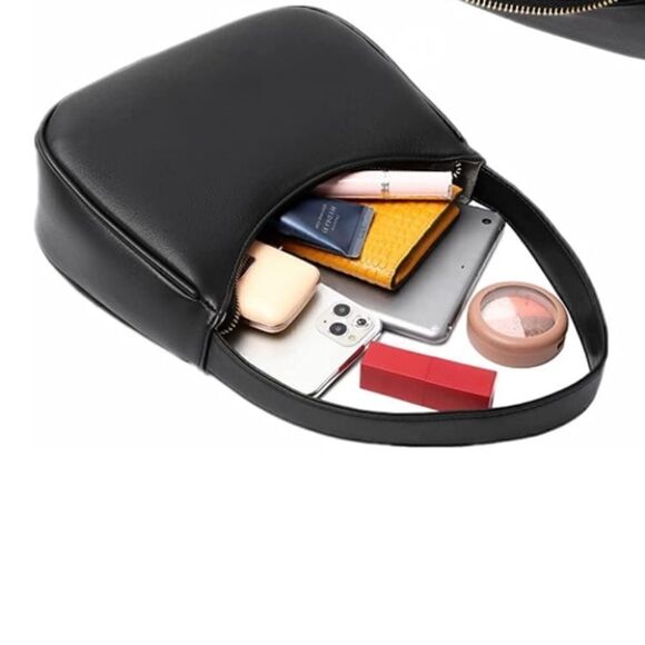 🎉HP🎉 Shoulder Bag   - Picture 3 of 3